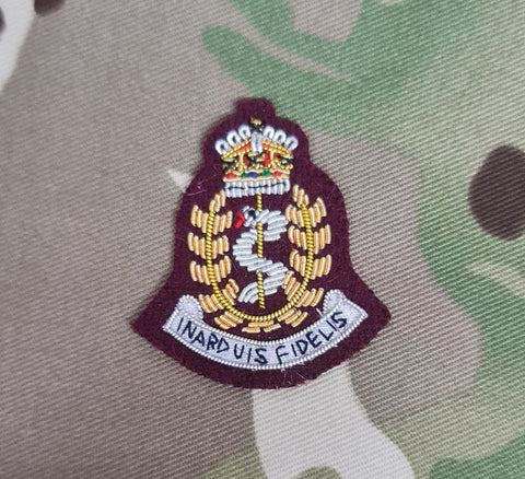 Royal Army Medical Corps RAMC (16 Medical Regiment) Maroon Officers Bullion stitched Beret Badge (CIIIR)