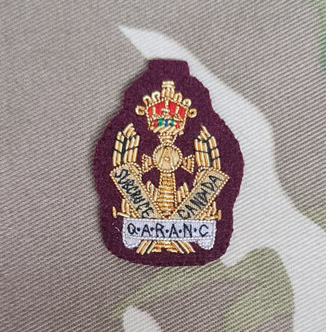 Queen Alexandra's Royal Army Nursing Corps QARANC (16 Medical Regiment) Maroon Officers Bullion stitched Beret Badge (CIIIR)