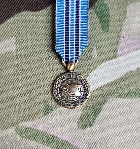 NATO NATO KAITSEL / Estonia (Op Cabrit) Miniature Medal