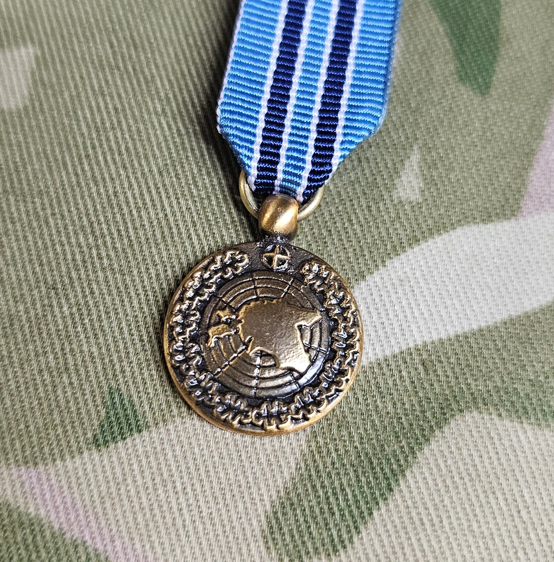 NATO NATO KAITSEL / Estonia (Op Cabrit) Miniature Medal